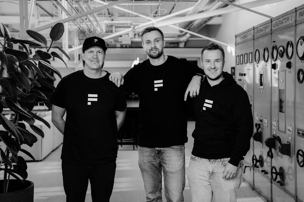 Tino, Jupe, Roope MV 1